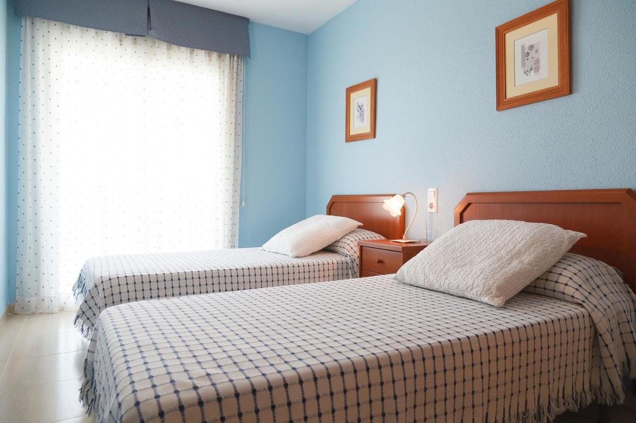 Uhc Village Park Apartments Salou Exterior photo