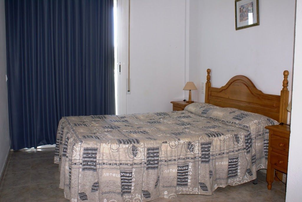 Uhc Village Park Apartments Salou Exterior photo