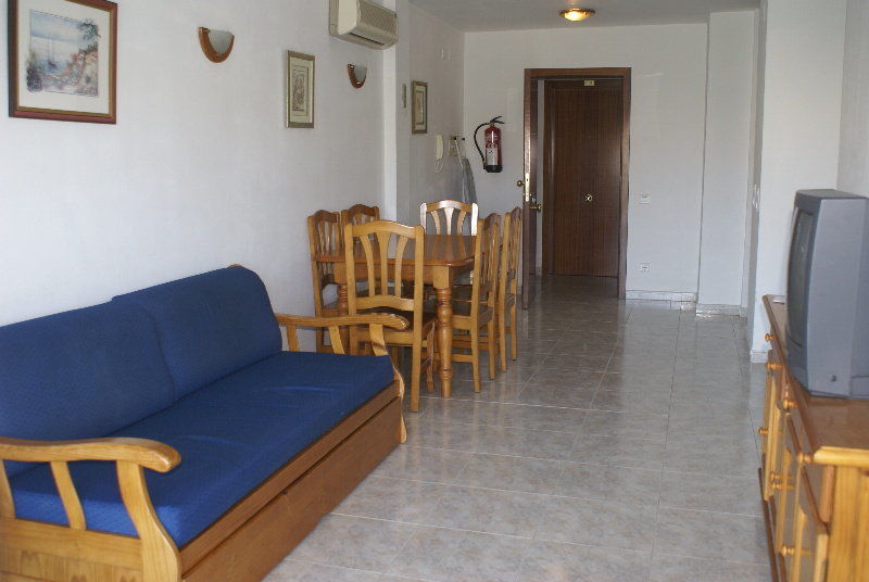 Uhc Village Park Apartments Salou Exterior photo